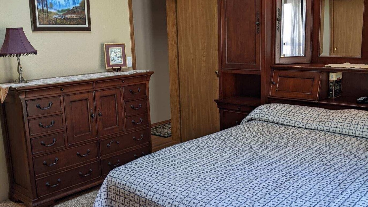Photo of Bedroom in Idlewild Estates