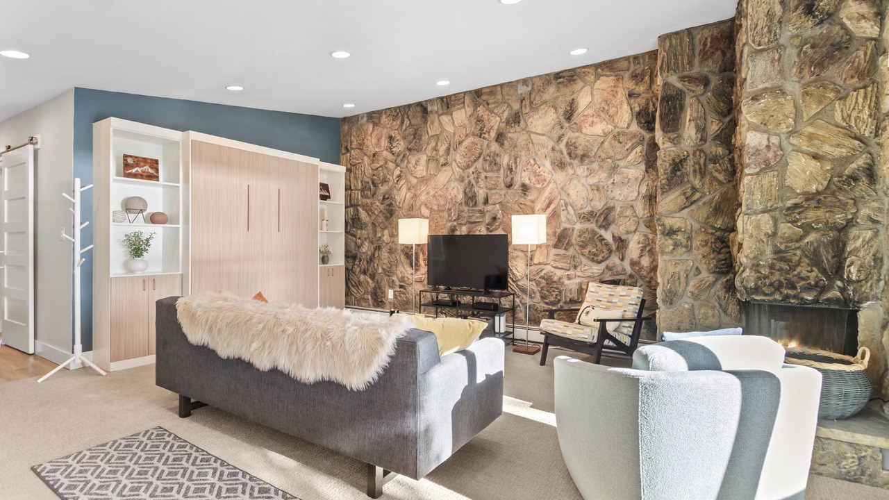 Photo of Livingroom in Dillon