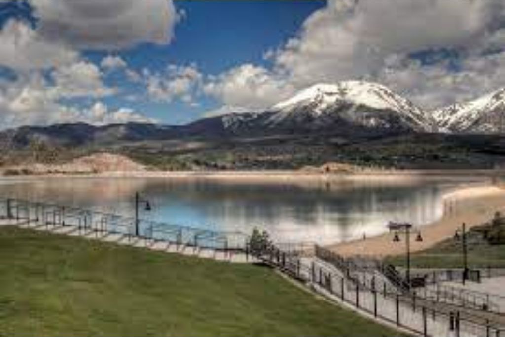 Photo of Others in Dillon