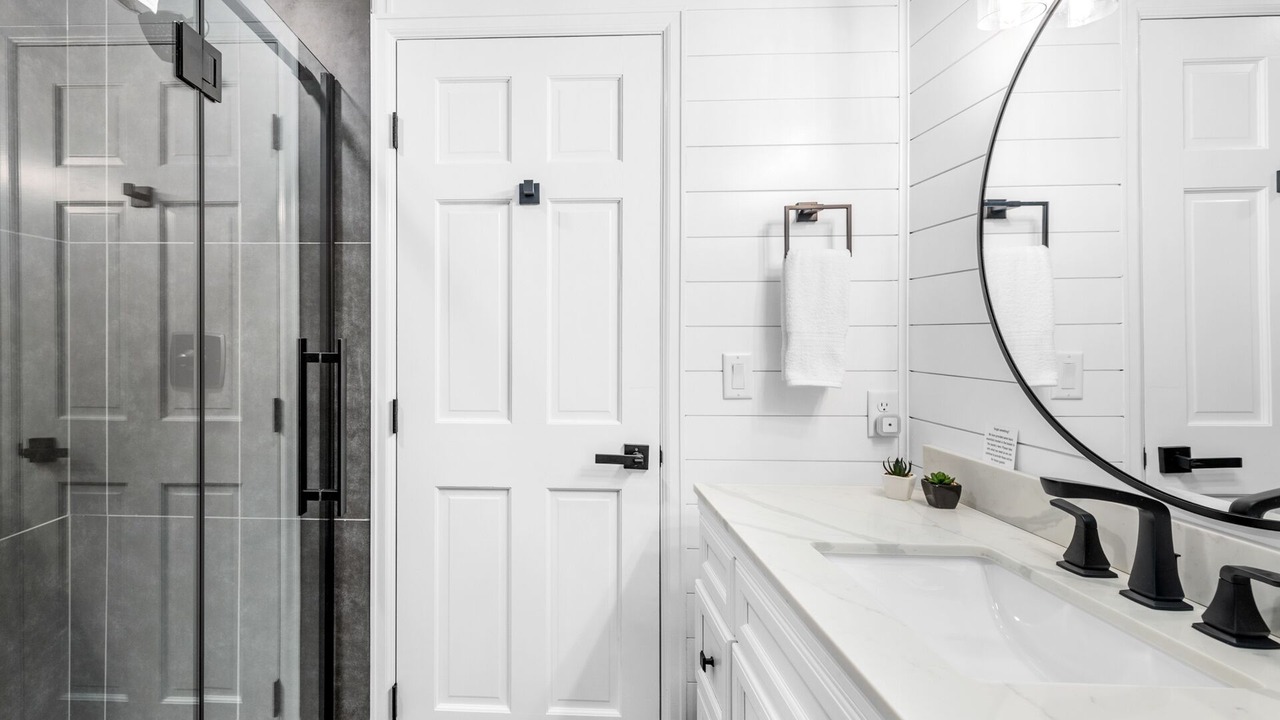 Photo of Bathroom in Aspen Brook