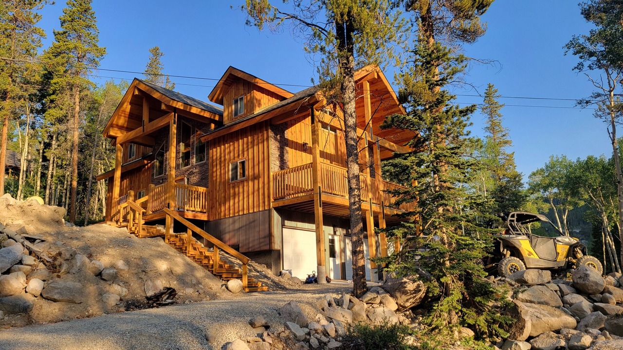 Photo of Outdoor in Garfield