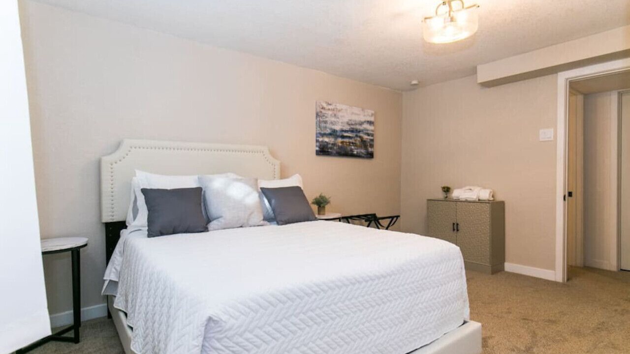 Photo of Bedroom in Berkley