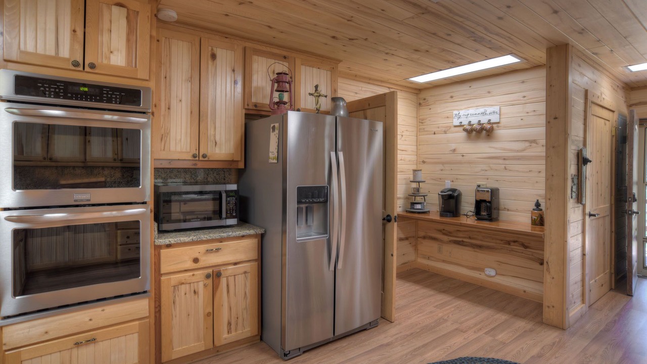 Photo of Kitchen in South Fork