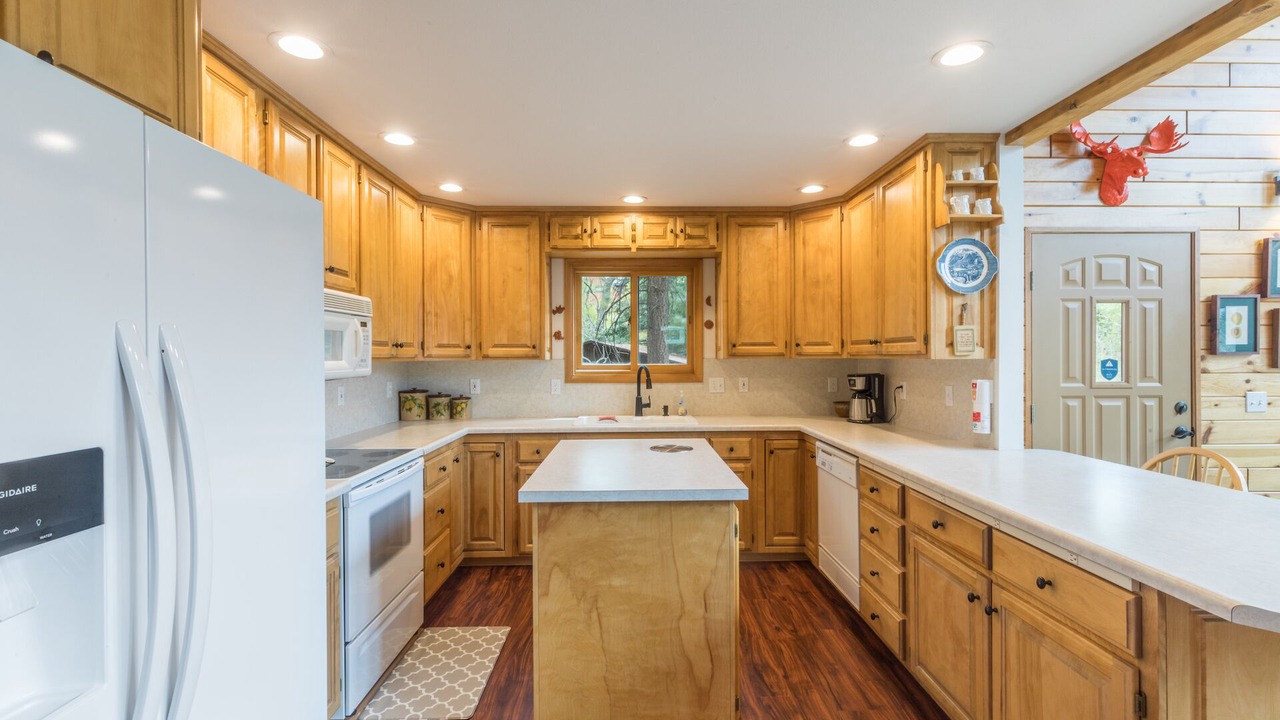 Photo of Kitchen in South Fork