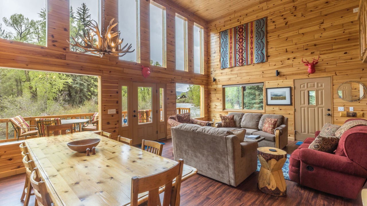Photo of Bedroom in South Fork