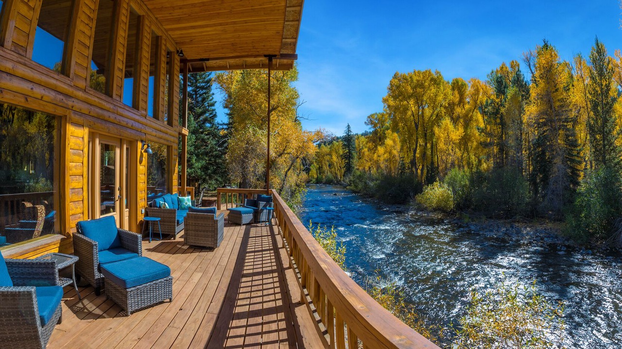 Photo of Patio Balcony in South Fork