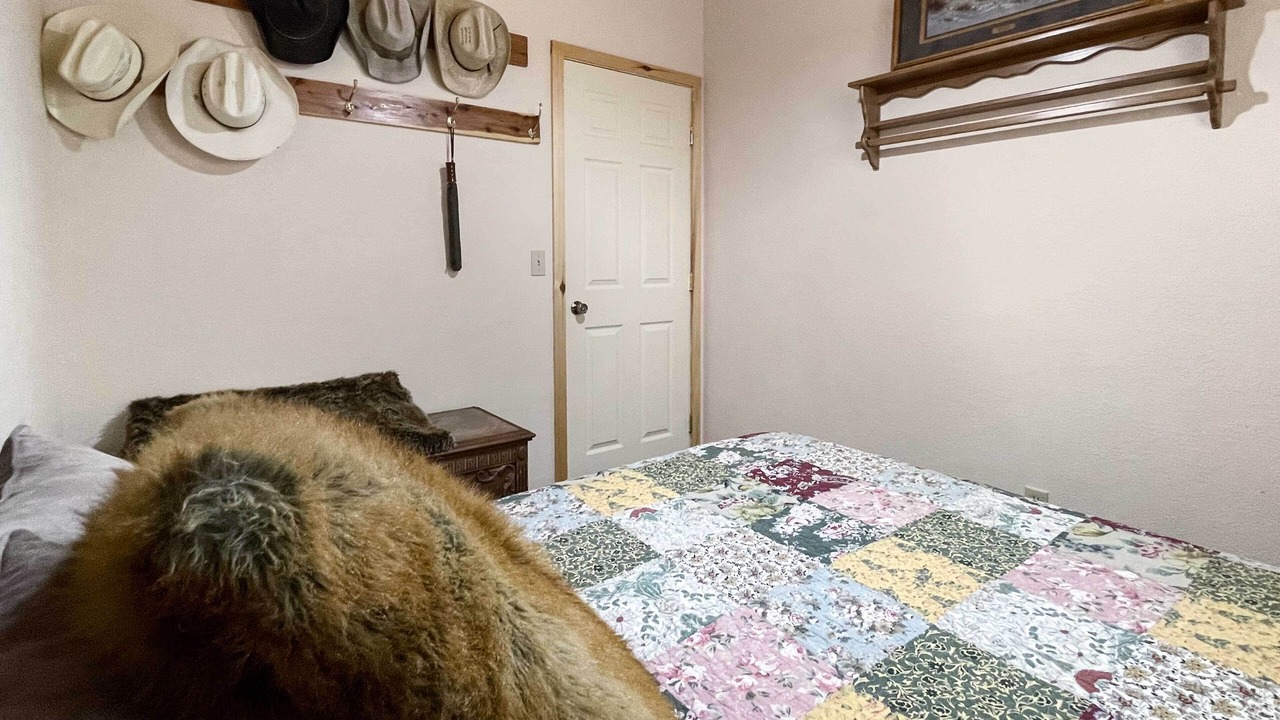 Photo of Bedroom in Coaldale