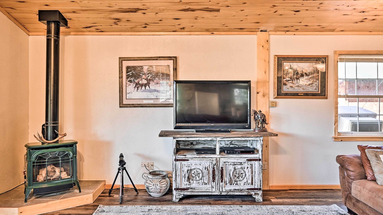 Photo of Bedroom in Coaldale