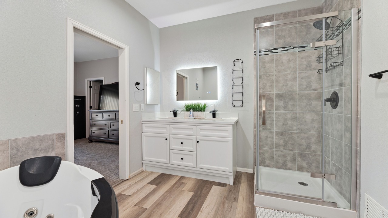 Photo of Bathroom in Montbello