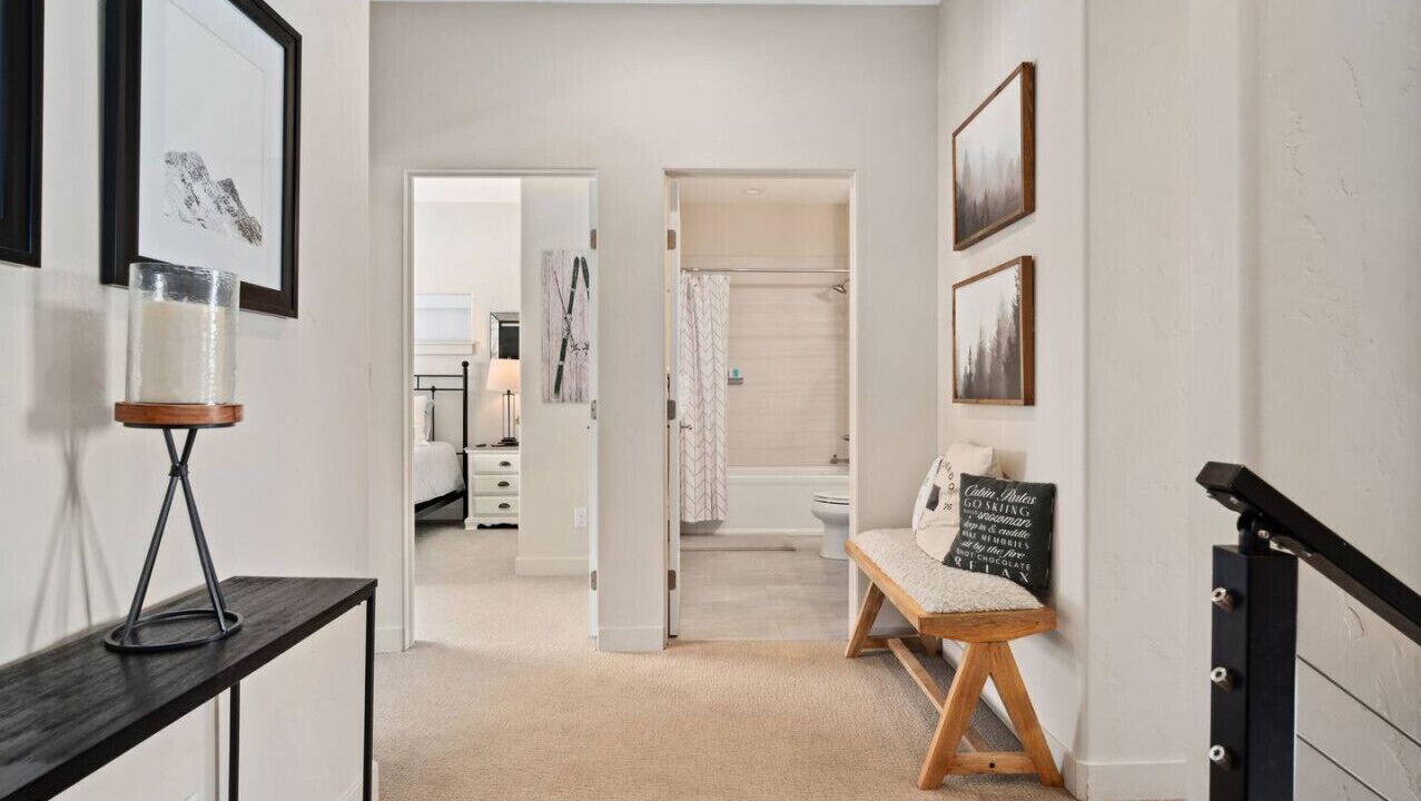 Photo of Bedroom in Silvercreek