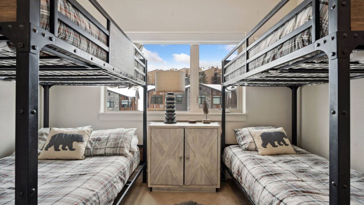 Photo of Bedroom in Silvercreek
