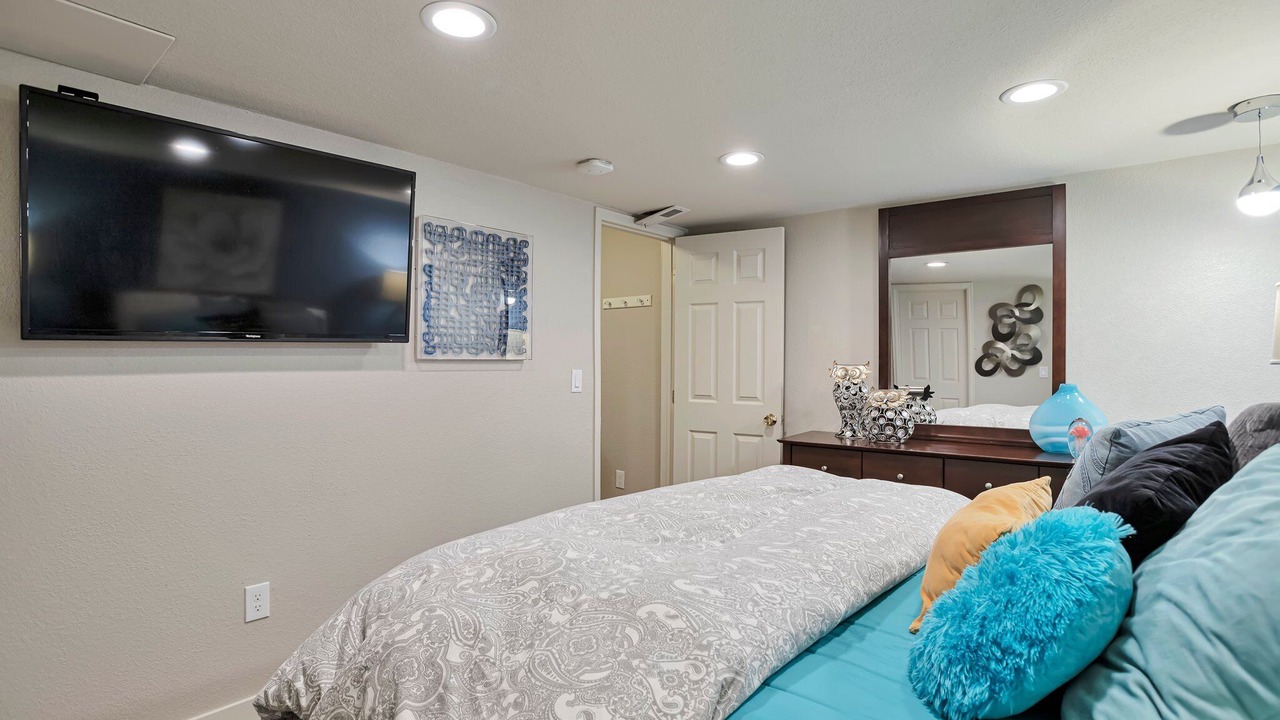 Photo of Bedroom in Roxborough