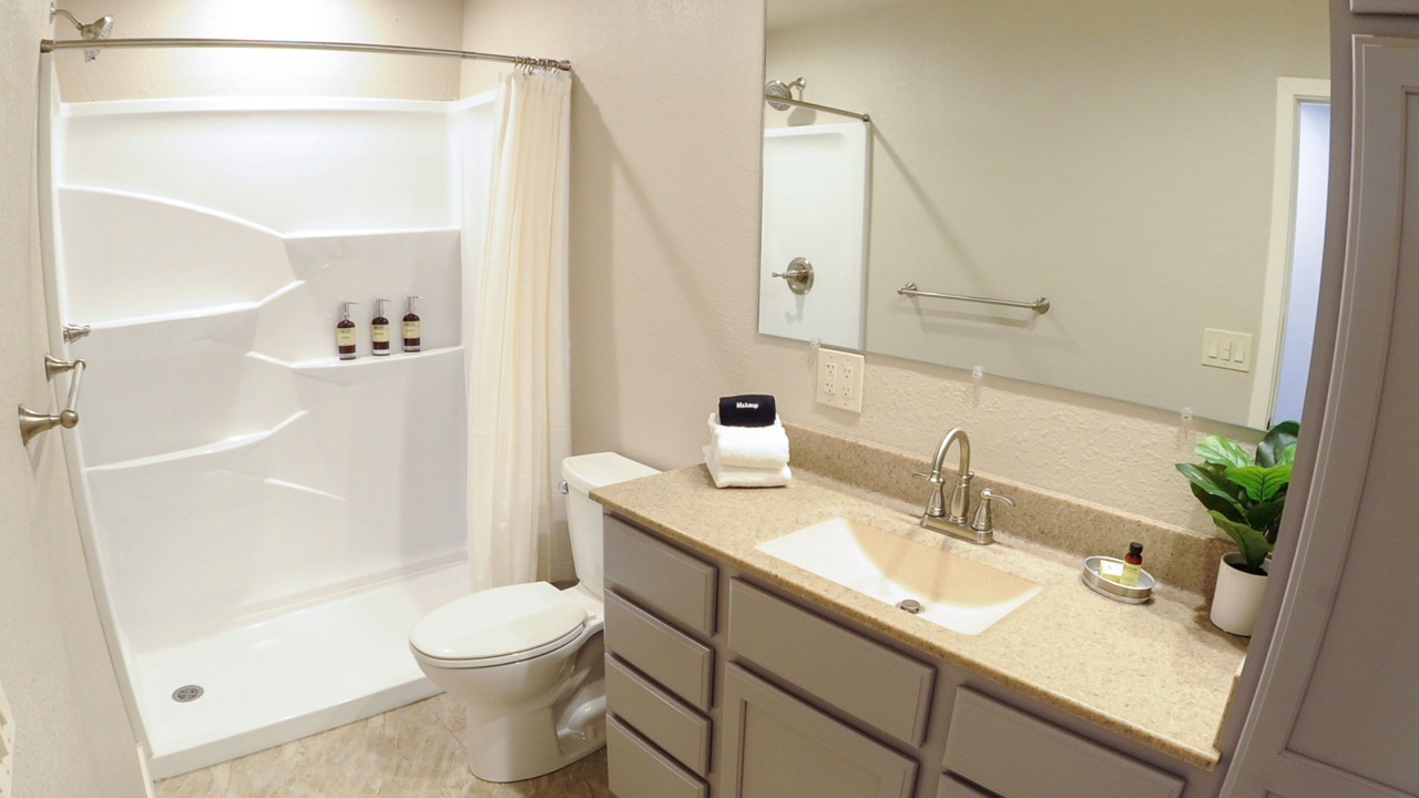 Photo of Bathroom in Canon City