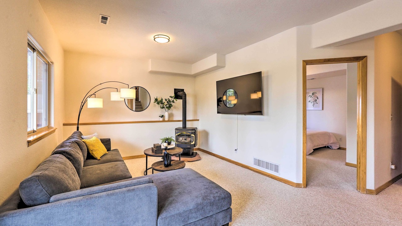 Photo of Bedroom in Evergreen