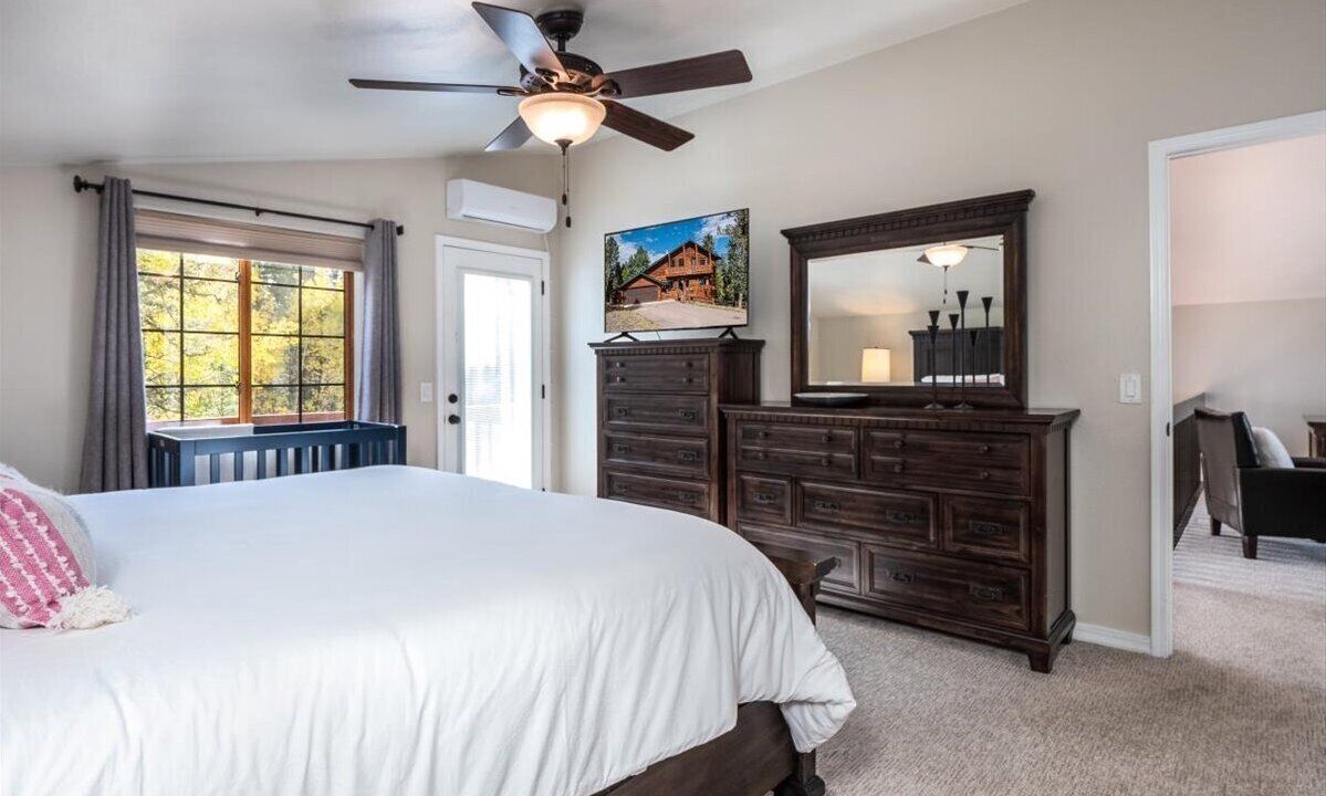 Photo of Bedroom in Spring Valley