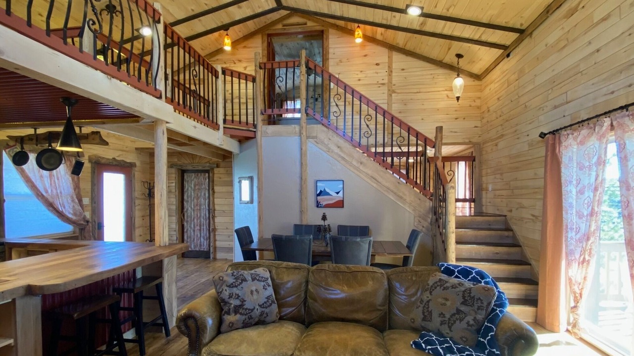 Photo of Livingroom in Cedaredge