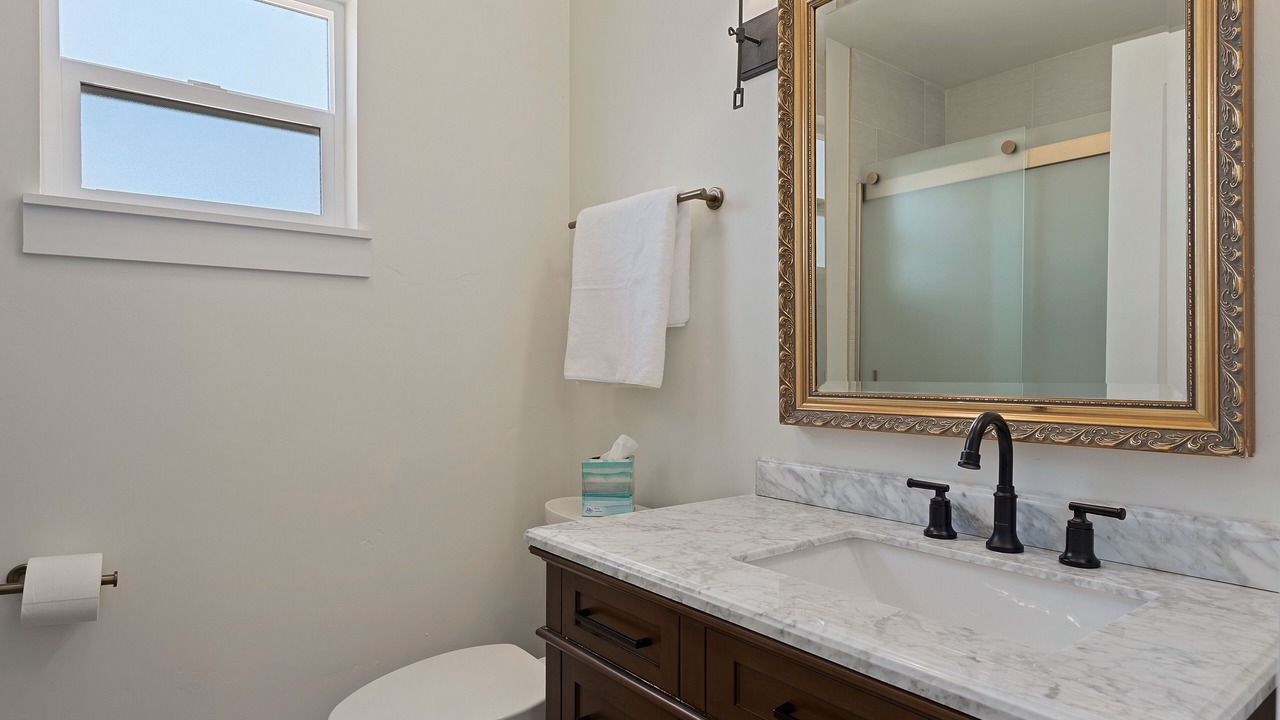 Photo of Bathroom in Palisade