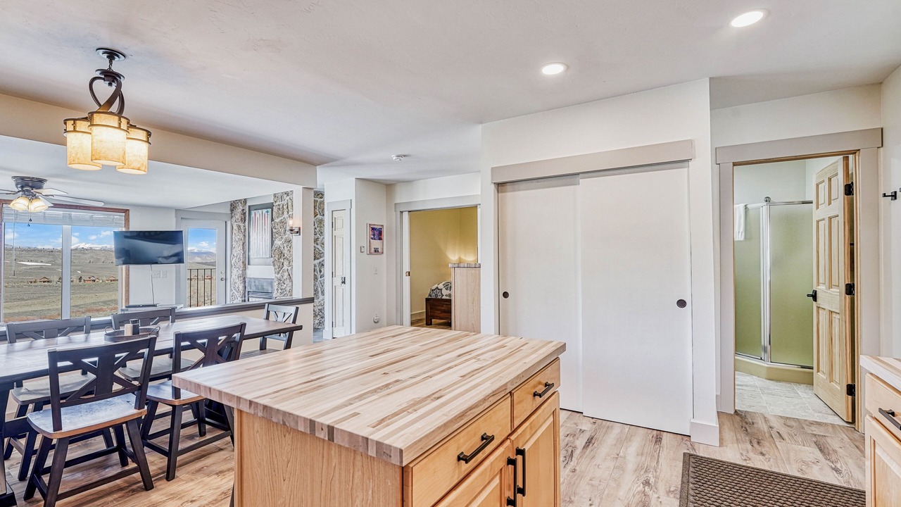 Photo of Bedroom in Silvercreek