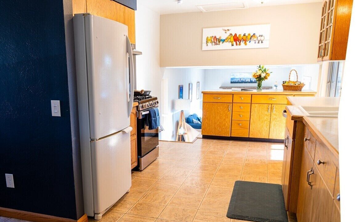 Photo of Kitchen in North Central Westminster