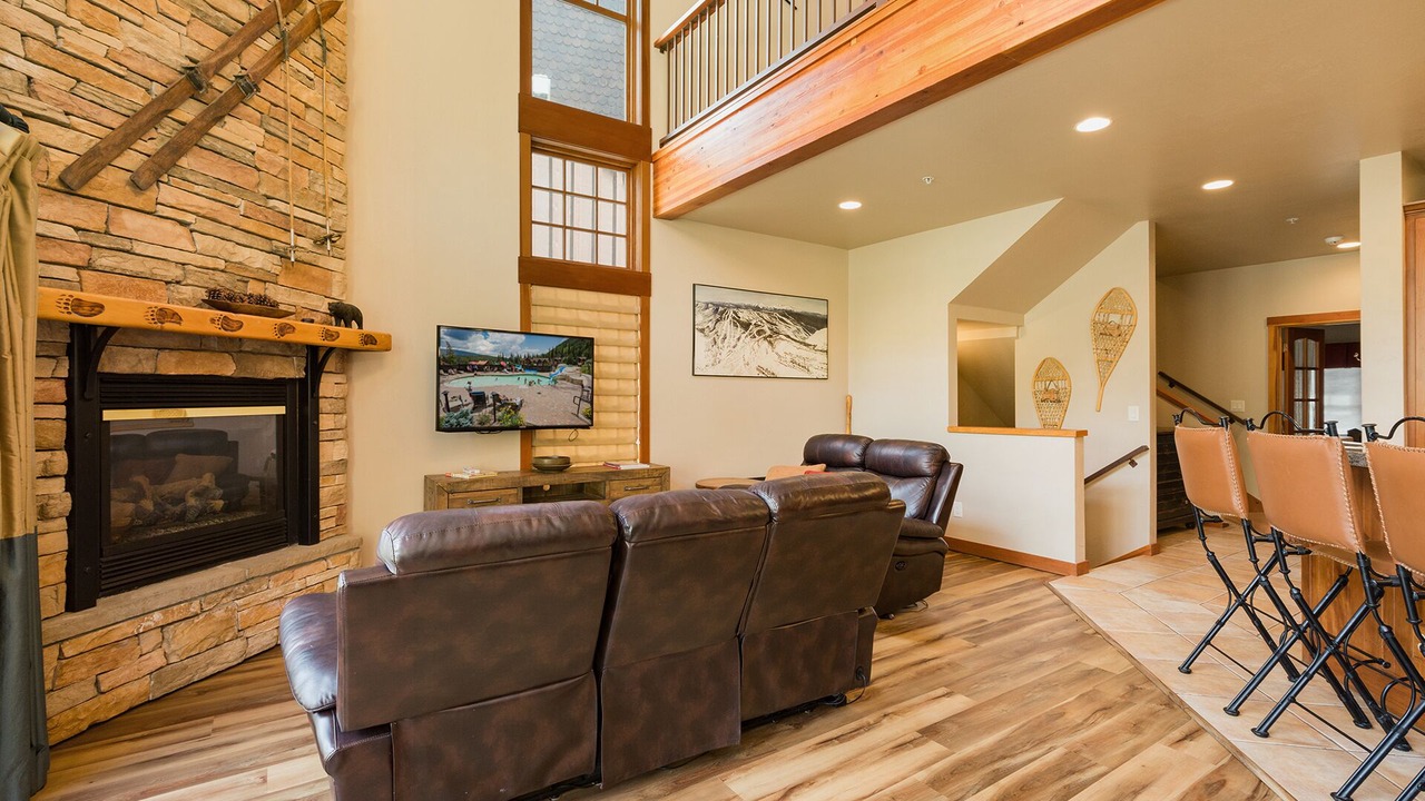 Photo of Livingroom in Purgatory