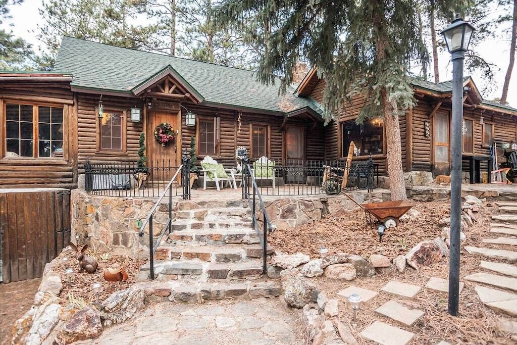 Photo of Outdoor in Indian Hills