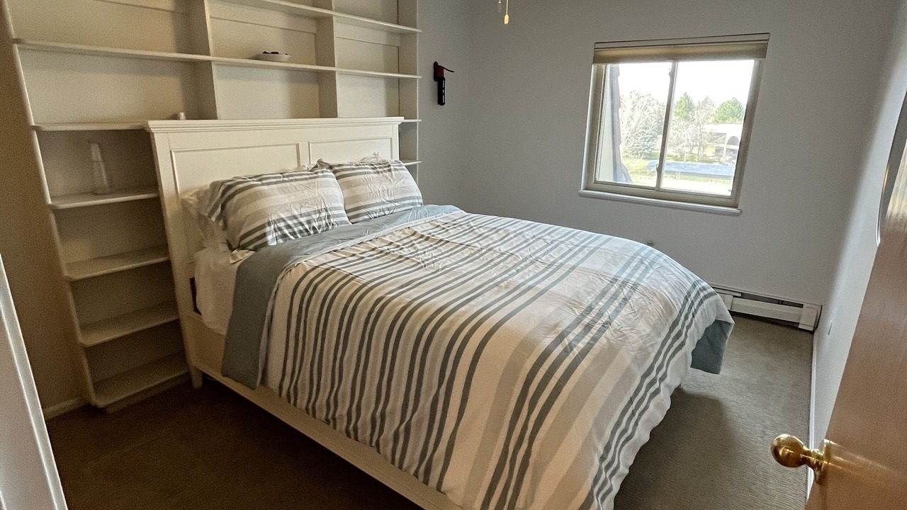 Photo of Bedroom in Glenwood Grove - North Iris