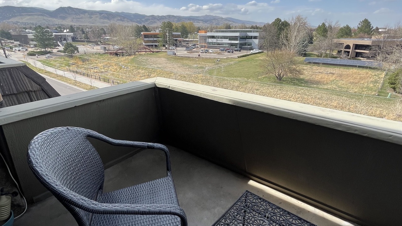 Photo of Outdoor in Glenwood Grove - North Iris