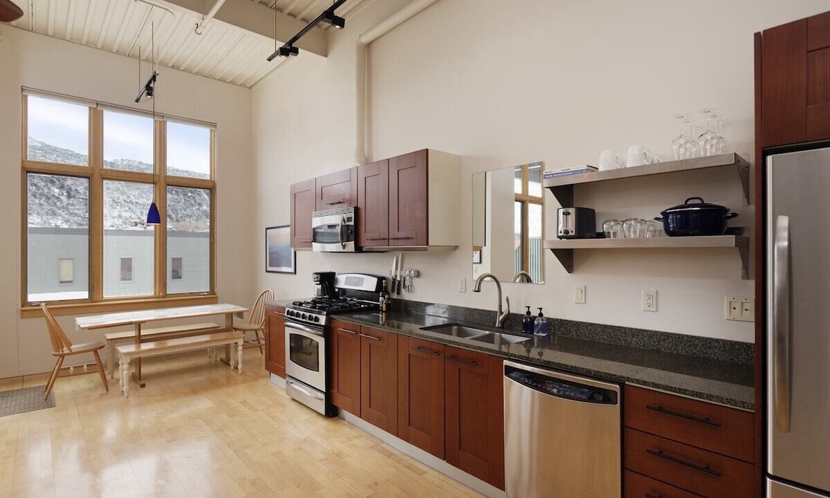 Photo of Kitchen in Basalt