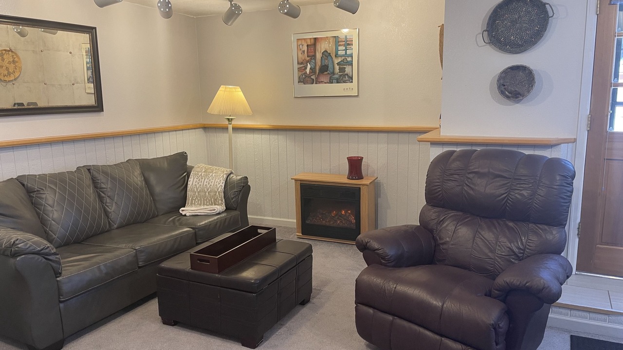 Photo of Livingroom in Bailey