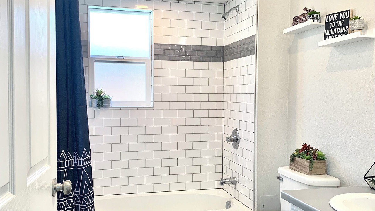 Photo of Bathroom in Scenic Heights