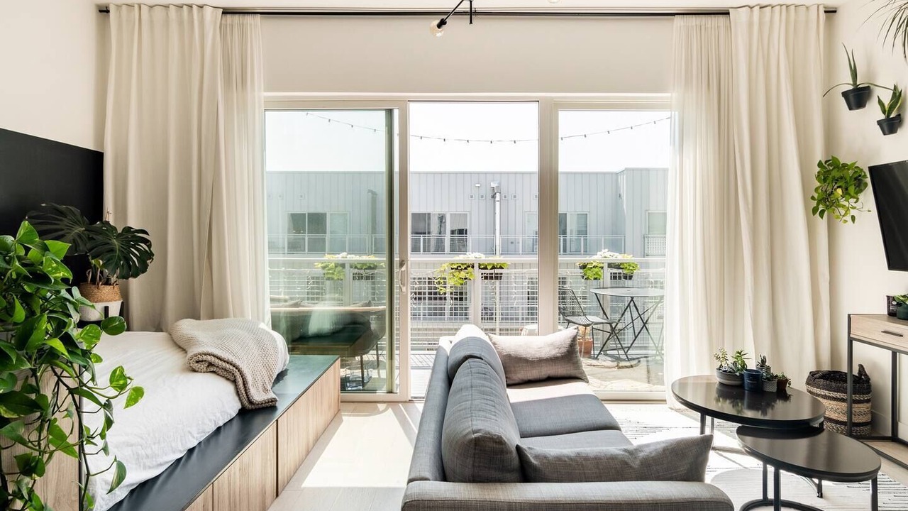 Photo of Bedroom in Five Points