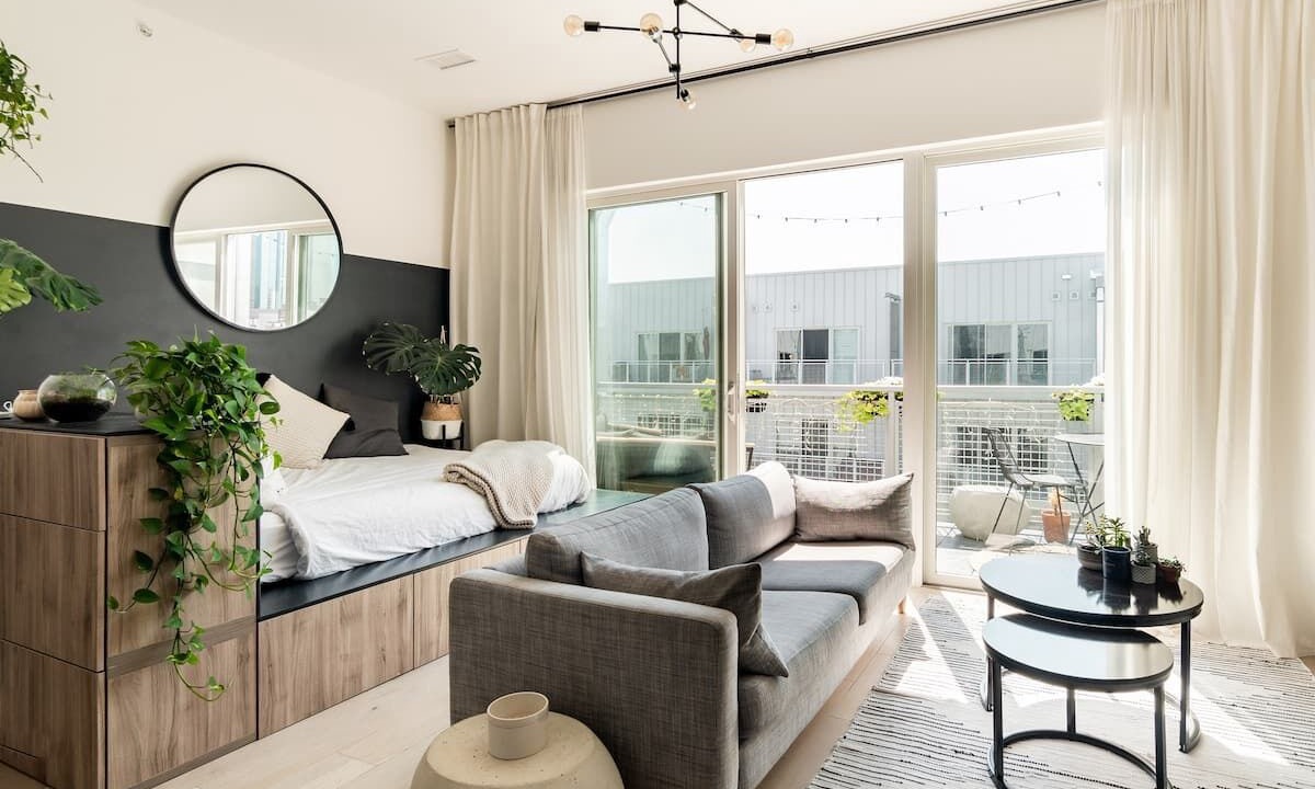 Photo of Livingroom in Five Points