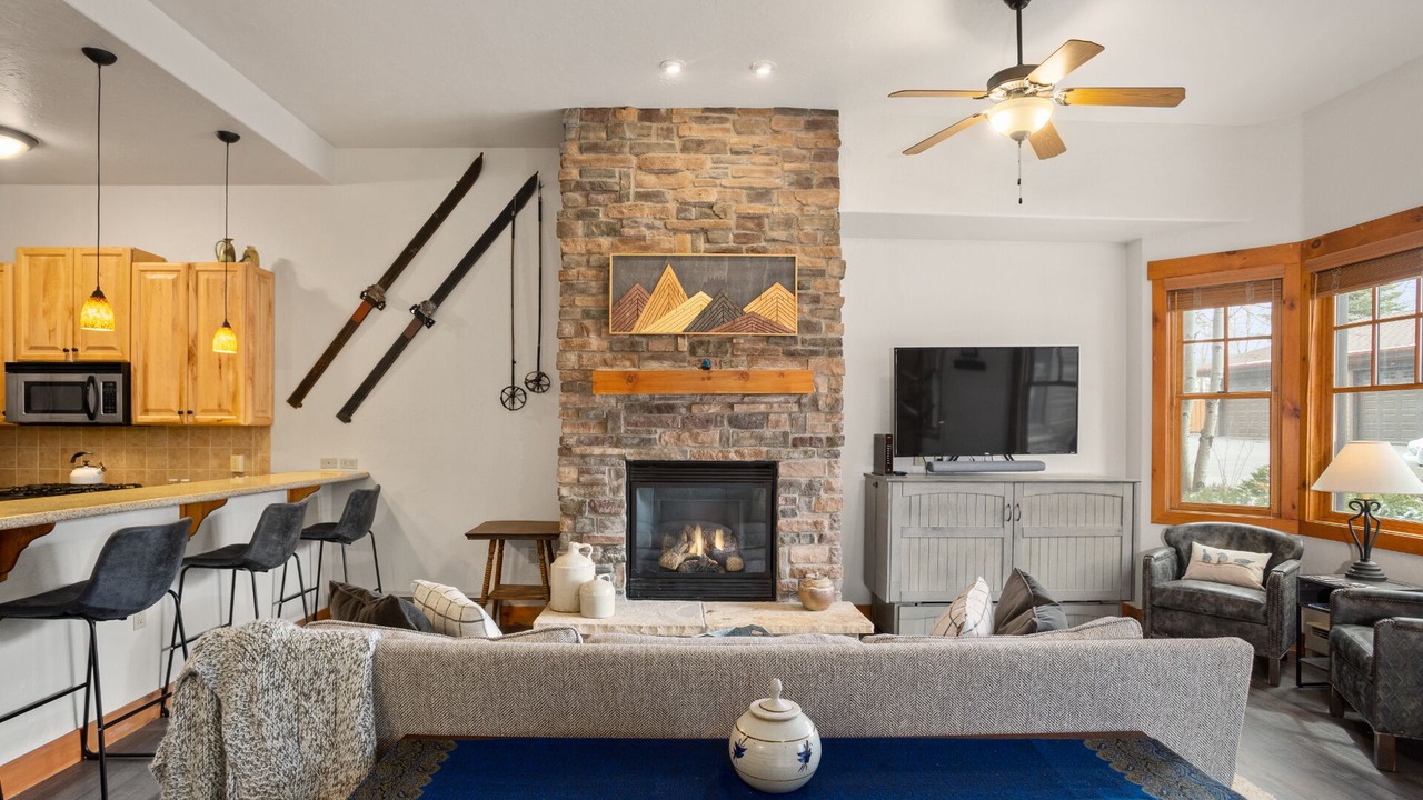 Photo of Livingroom in Steamboat Springs