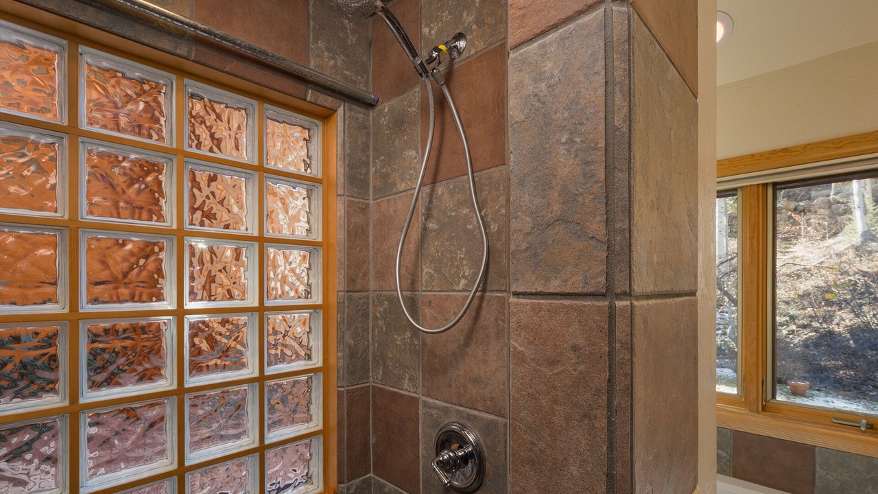 Photo of Bathroom in Columbine Lake