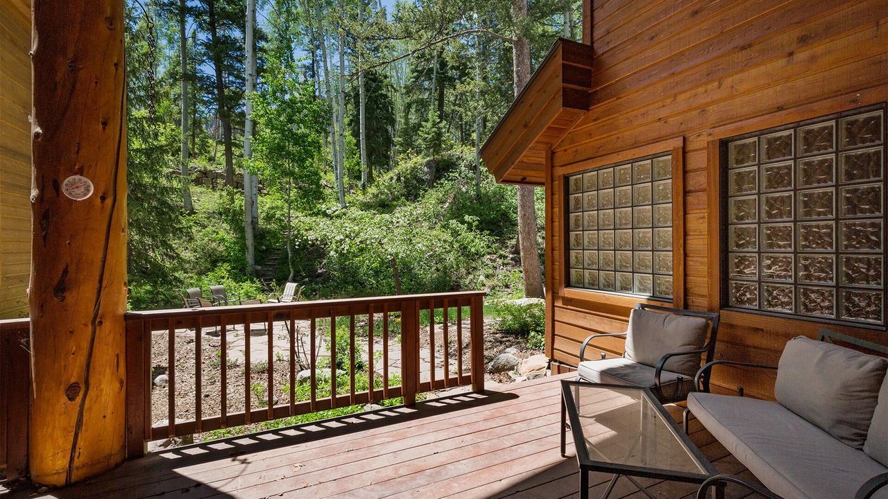Photo of Outdoor in Columbine Lake