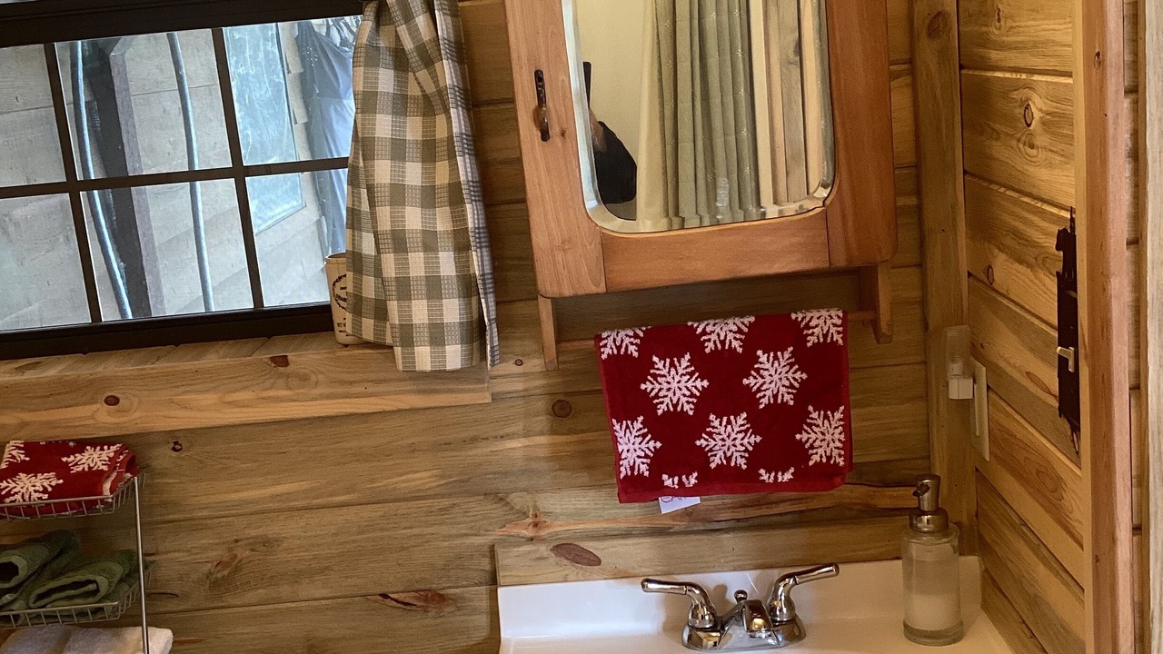 Photo of Bathroom in Alpine Village