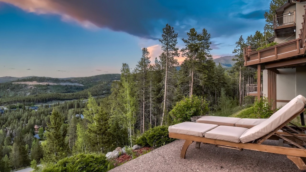 Photo of Patio Balcony in Warrior's Mark West