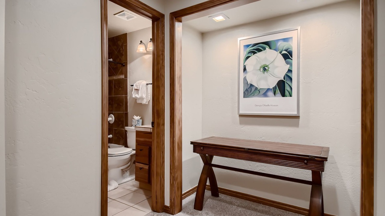 Photo of Bathroom in Warrior's Mark West