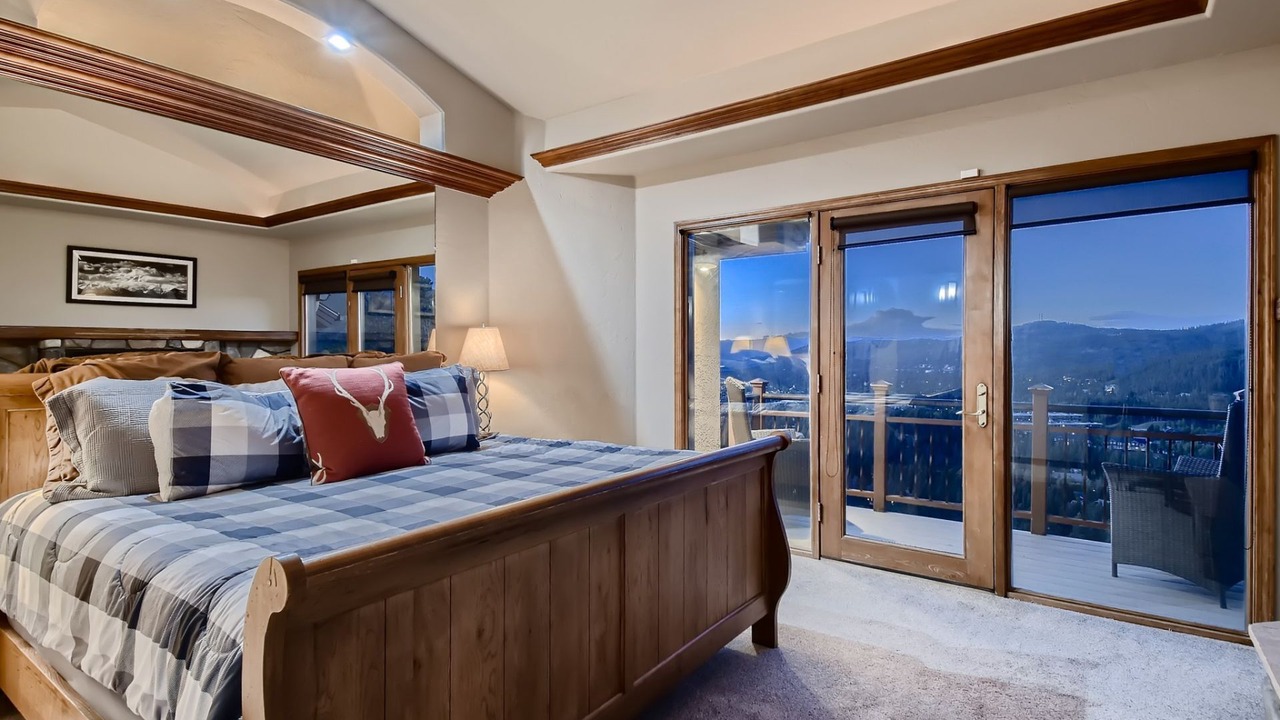 Photo of Bedroom in Warrior's Mark West
