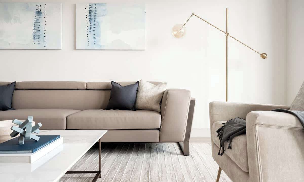 Photo of Livingroom in Jefferson Park