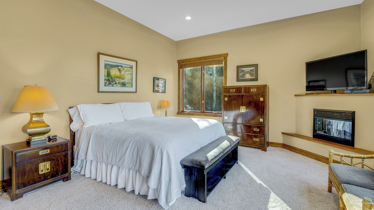 Photo of Bedroom in Eagle-Vail