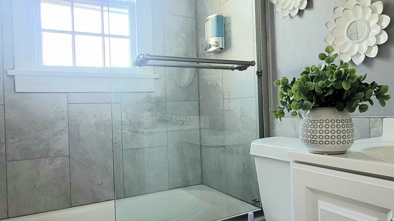 Photo of Bathroom in Golden