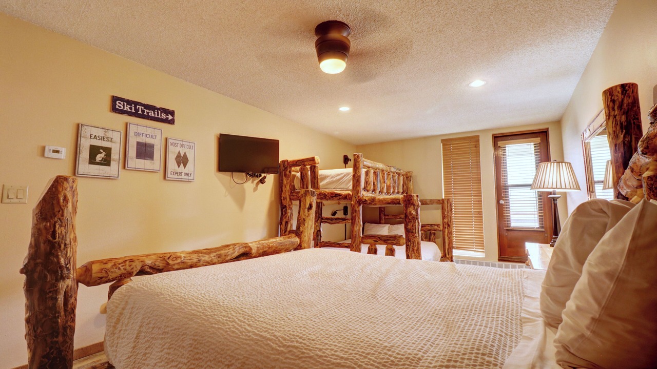 Photo of Bedroom in Copper Mountain Village