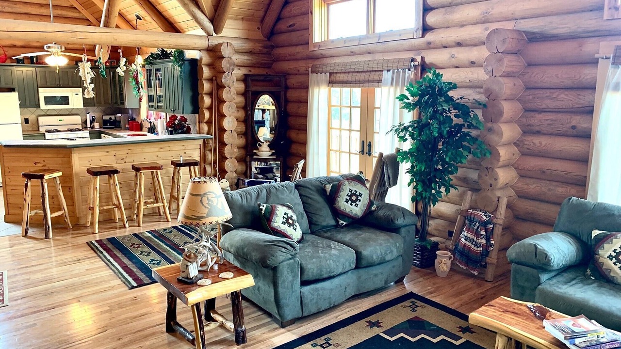 Photo of Livingroom in Gulnare