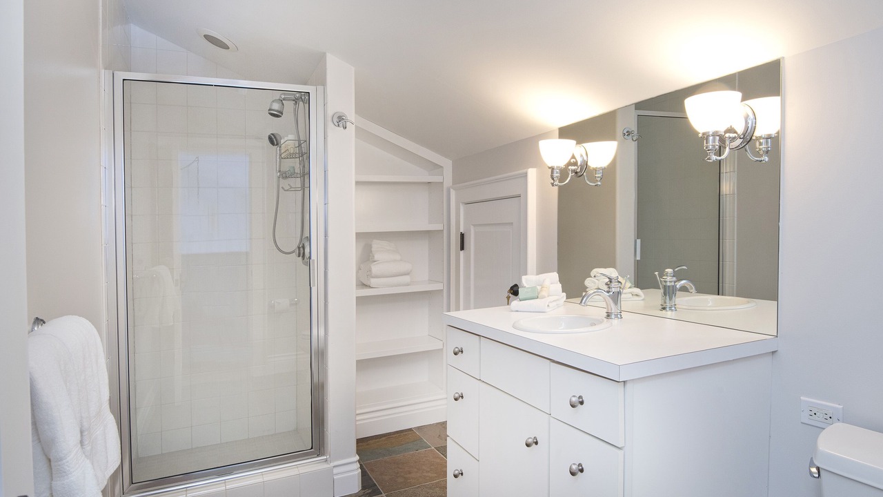 Photo of Bathroom in Intermountain