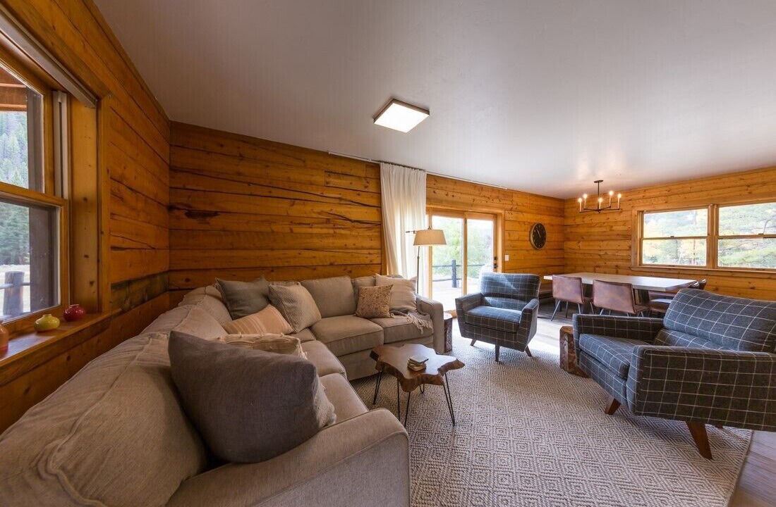Photo of Livingroom in Almont