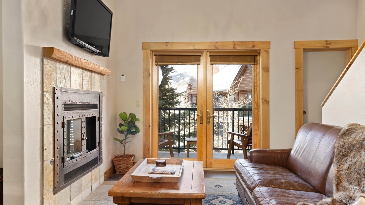Photo of Livingroom in Mountain Village