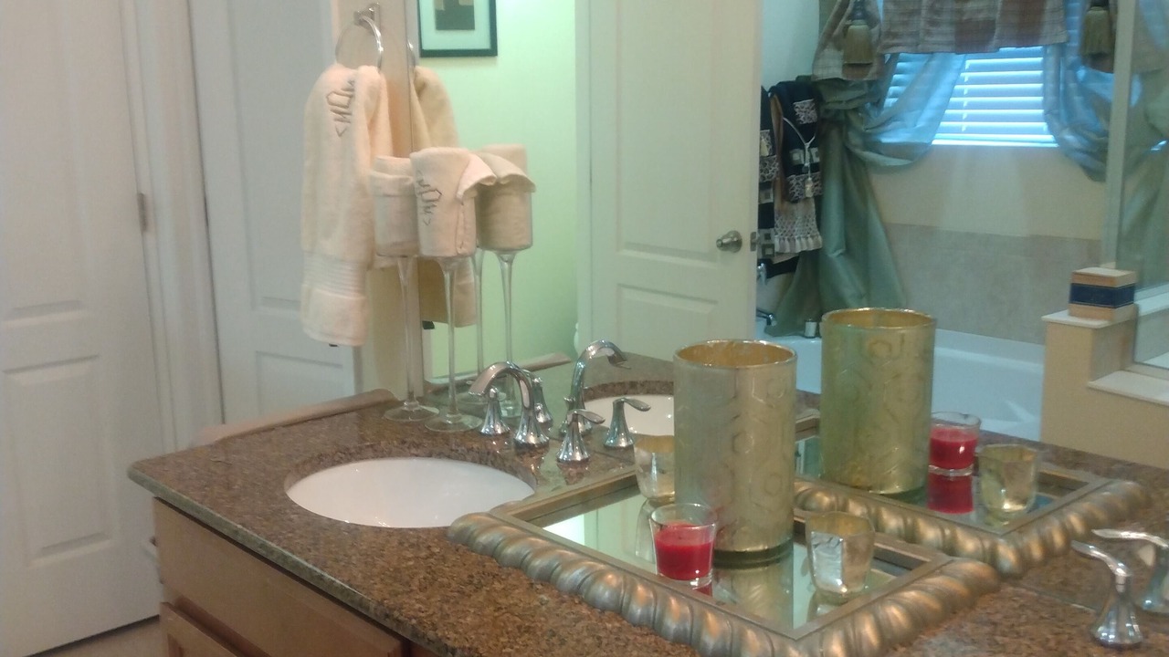 Photo of Bathroom in Aurora