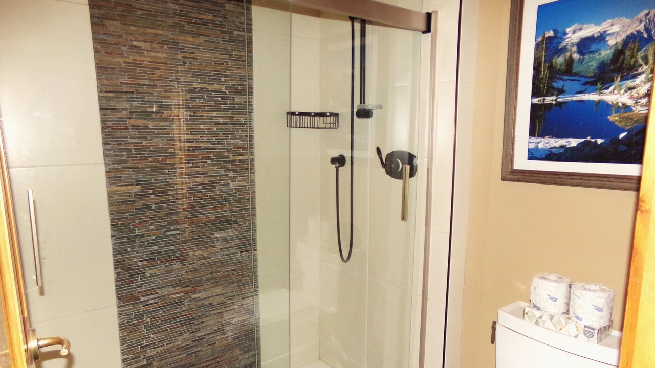 Photo of Bathroom in Dillon