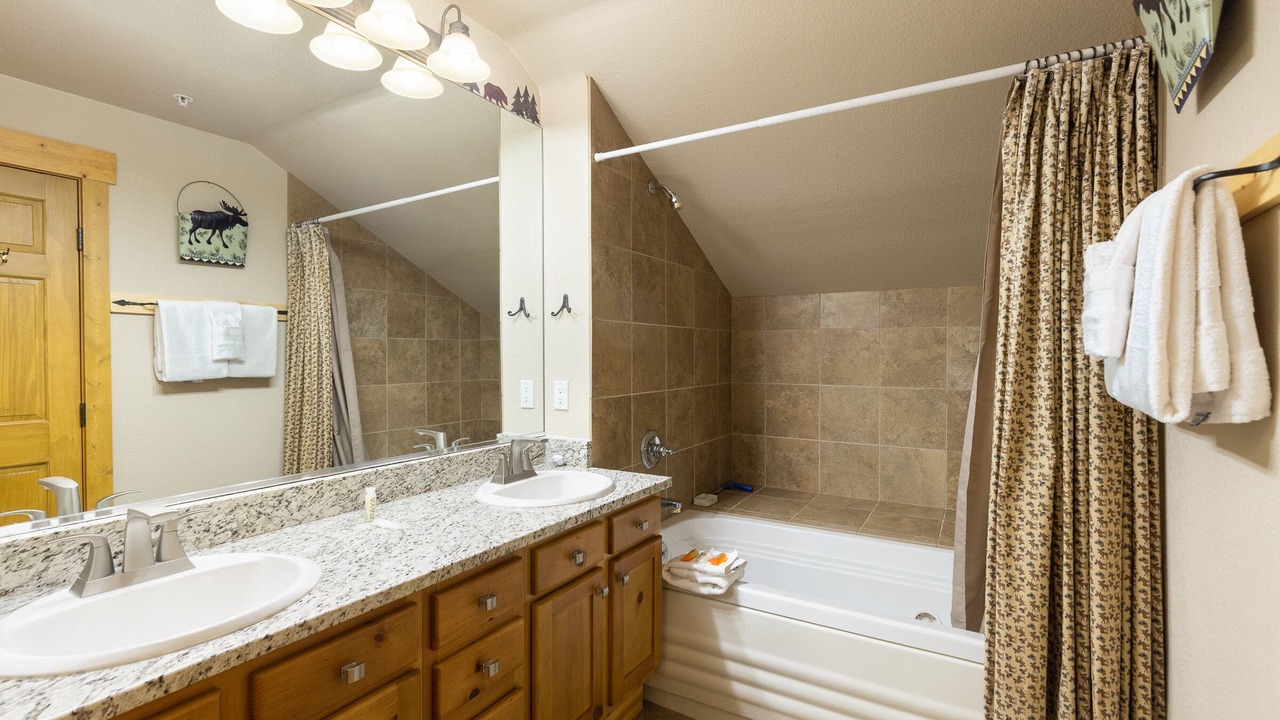 Photo of Bathroom in Keystone